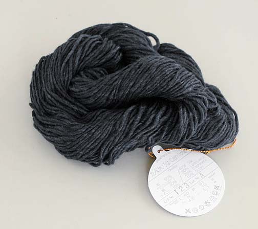 Noro Cash Iroha #123 - Charcoal